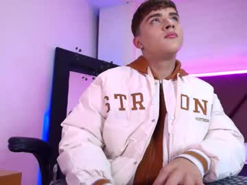 lucas_lovee - Live Male Cam – Free Gay Cam Show