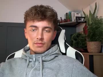 luciancrowe - Live Male Cam – Free Gay Cam Show