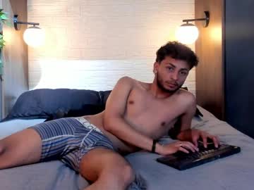 lucien_delacroix - Live Male Cam – Free Gay Cam Show