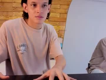 Luciferr_20, 18 years old, ❤️ Lets play! 💦 🎯 cumshow in public [776 tk left] #young #skinny #bigcock #18  #straight #uncut, webcam photo
