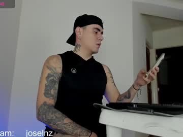 luka_castlehot - Live Male Cam – Free Gay Cam Show