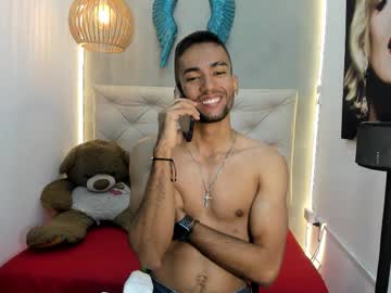 Maicolparker0, Welcome to my room! - Goal: take off underwear [30 tokens left] #bigcock #teen #hairy #new #anal, webcam photo