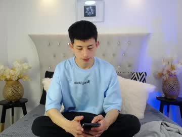 Maik_carver, Deepthroat very hard and sloppy x 5 min [150 tokens left] Twink horny here, can you help me? i want play! , here again for you  #18 #teen #twink #lovense #cum, webcam photo