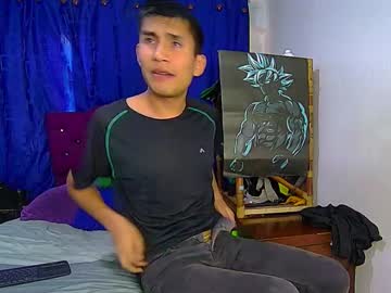 Maikinol, 22 years old, GOAL: naked [150 tokens remaining] Welcome to my horny room #cum , #latin, #sex, #new, #couple, webcam photo