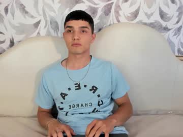 Malekk_1, 20 years old, GOAL: Hard slap [43 tokens remaining] Welcome to my room! #skinny #new #young #gay #latino, webcam photo