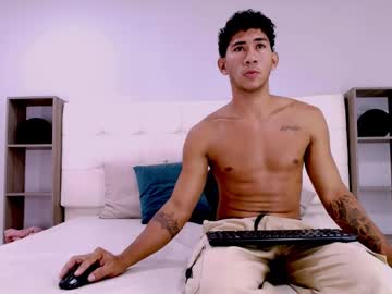 Marcos_blake, 24 years old, GOAL: Show Cum [520 tokens remaining] Welcome to my room! #feet #bigcock #cumshot #muscle #new, webcam photo