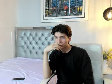 Marcoviolet, 23 years old, GOAL: sexy dance [53 tokens remaining] Welcome to my room! #feet #latino #masturbation #18 #new, webcam photo