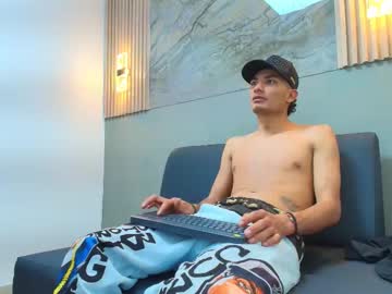 Mario_collinss, 24 years old, #cum #bigcock #feet #new #c2c CUM TIME 🍆💦🔥 [499 tokens remaining], webcam photo