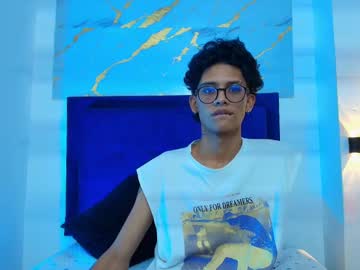 massimo_alessandro - Live Male Cam – Free Gay Cam Show