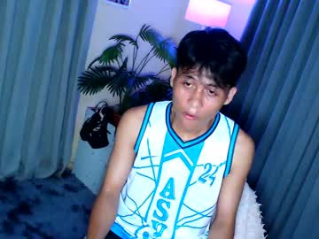 Mastercockike0701, 22 years old, !! CUMSHOW@GOAL !! #asian #femboy #18 #bigcock #cum [1000 tokens remaining], webcam photo