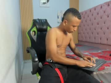 Mastermorenohot23, I am a new Latin boy wanting to cum after the finish line #cumshot #master  #teen   #tatto #18  #bigcock   [595 tokens remaining], webcam photo