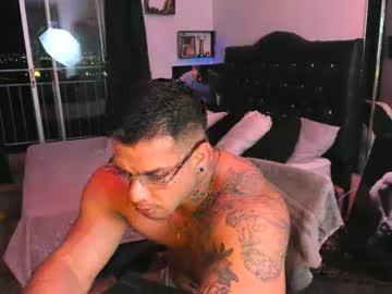 mathews_roses - Live Male Cam – Free Gay Cam Show