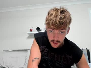 Mattslinga, 20 years old, GOAL: Naughty Couple Sunday Funday | Bambi will take my Top OFF [500 tokens left] #18 #new #aussieguy, webcam photo