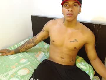 Maximo_bbc, 22 years old, Hey see for a good Latin cock run 🌴💦🍆  #bigcock #latin #dominant #heterosexual #new [445 tokens remaining], webcam photo