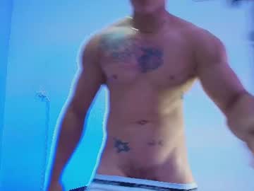 Maximo_luxe, undress me  [200 tokens left] #bigcock #muscle #cum #new #latin, webcam photo