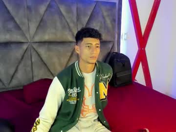 maximo_romano - Live Male Cam – Free Gay Cam Show