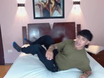 Maxx_heatt, 22 years old, ⚾ GOAL: Rub penis above clothes [50] ⚾ Sexy boy wants cum 💦❤️ #new #hairy #teen #tattoo #brunette, webcam photo