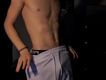 maxxxblaze - Live Male Cam – Free Gay Cam Show