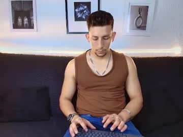maykol_victoria - Live Male Cam – Free Gay Cam Show