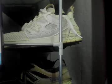 Michael_maximo, 26 years old, GOAL: hard [200 tokens remaining] Welcome to my room! #master #cum #active #hot #new, webcam photo