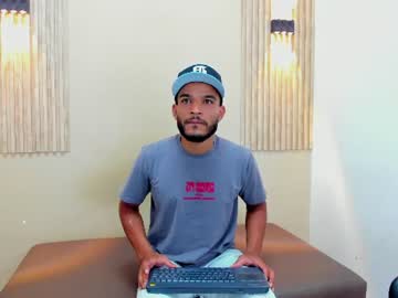 Michaell_shaww, 26 years old, GOAL: show cock [60 tokens remaining] Welcome to my room! #latino #cum #bigcock #master #new, webcam photo