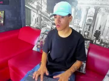 Mick_jonhson, 30 years old, GOAL: MASTURBATE [300 tokens remaining] Welcome to my room! USE MY TIP MENU AND LET'S ENJOY TOGETHER  #bsdm #bigcock #mostercock #latino #new, webcam photo