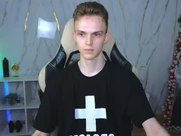 Midnight_gospell, 20 years old, masturbation [578 tokens left] #bigcock #cum #new #18 #muscle, webcam photo
