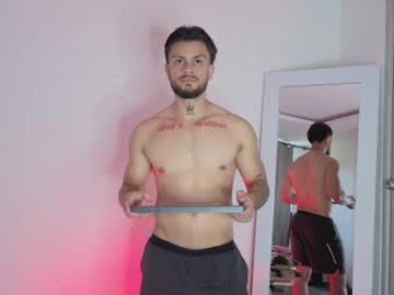 Mike_loav, 27 years old, GOAL: Sexy Dance [146 tokens remaining] Welcome to my room! #newmodel #fitness #athletic, webcam photo