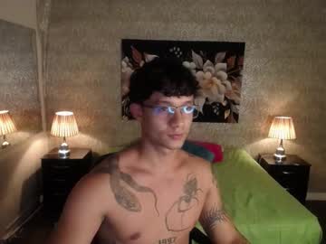 mike_wills3 - Live Male Cam – Free Gay Cam Show
