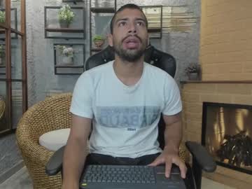 Mikepark_, 19 years old, GOAL: Sexy movement in underwear + body contact [65 tokens remaining] Chocolate vibes 🍫 new boy with big attitude 😈 #latinboy #latino #ass #18 #jerkoff, webcam photo