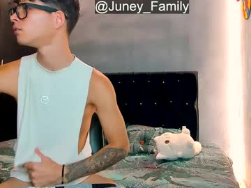 Milcon_thomson, 21 years old, Milcon_thomson's room #ass #dick #bigballs #18, webcam photo