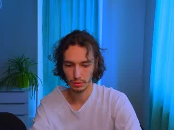 Mitchelkurse, 18 years old, GOAL: take off my shirt [168 tokens remaining] Welcome to my room! #young #new #skinny #twink #bigcock, webcam photo
