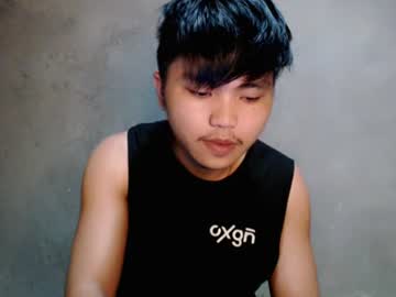 Mrbigcumx155150, MAKE ME CUMM!!! [1000 tokens remaining] #smoke #asian #bigcock #new #hairy, webcam photo