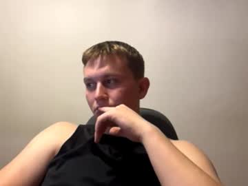 Mrheat_, 18 years old, Goal: For a good mood #new #18 #young #shy #master - Next Goal: For a good mood, webcam photo