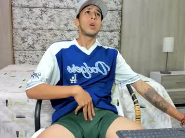 Nathan_walkerr, 22 years old, My snake is getting really hot! Come over and play with it!!" #bigcock #cum #skinny #new #hairy [500 tokens remaining], webcam photo