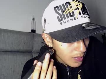 Naytonfreeman, 21 years old, Goal: Oil on my buttocks+1 Finger on my ass hole #asshole #bigcock #new #skinny #naked - Next Goal: Cock hard+precum, webcam photo