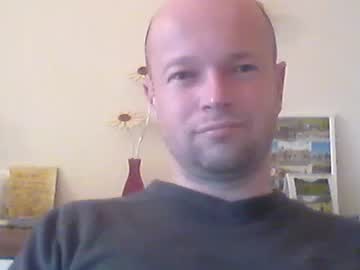 nick1990b - Live Male Cam – Free Gay Cam Show