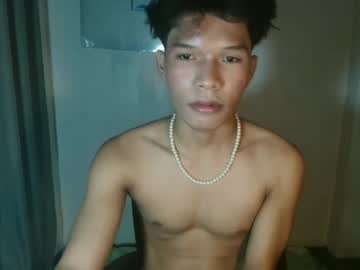 Nick_cummer12, 18 years old, Hi lets talk and have fun here #asian #18 #twink #bigcock, webcam photo