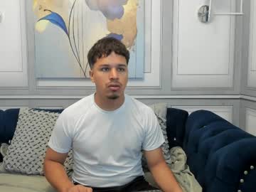 nick_salvarore - Live Male Cam – Free Gay Cam Show