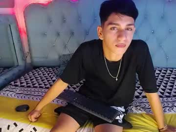 Nicolas_rosenthal, 18 years old, I GIVE U MY DELICIUS MILK  💦🍆 - Multi Goal: I GIVE U MY DELICIUS MILK  💦🍆 [450 tokens left] #femboy #young #gay #cum #new, webcam photo