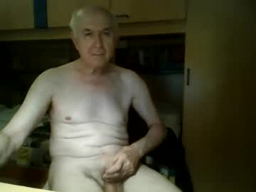 Nkdxy, Nkdxy's room i want a mature master, i want to be stripped naked and exposed with face #mature #naked, webcam photo