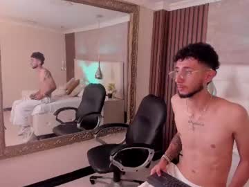 Noah_ashford, 21 years old, Noah_ashford's room #bigcock #latino #skinny #monstercock #new, webcam photo