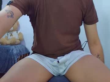 noaherivo - Live Male Cam – Free Gay Cam Show