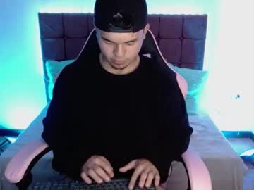 Noahvelvet, 20 years old, Noahvelvet's room #lovense #latino #anal #new #ass, webcam photo