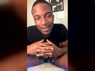 Nonchalantii, 22 years old, #new : Get to know me more < chill vibes , smoke drink and naked food mukbang , ( top token picks what I eat ) ( token Goal 1000 ), webcam photo