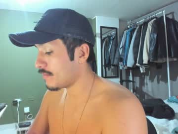 orlok19_ - Live Male Cam – Free Gay Cam Show