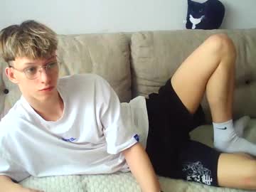 ostin_meoww – Live Performer