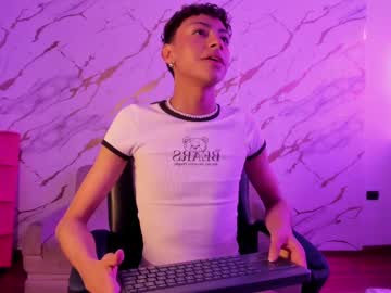 Owen_sexy25, 19 years old, Welcome to my room #young #femboy #new #bigass #twink, webcam photo