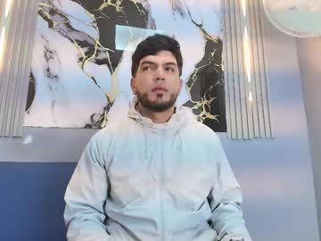 Patrick_savage1, 31 years old, ALL NAKED🍆😉 / #bigcock #new #latino #cum #masturbate [98 tokens remaining], webcam photo