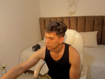 Paul77_, 24 years old, GOAL: pants off [110 tokens remaining] Welcome to my room! #new #bigdick #bbc #muscle, webcam photo